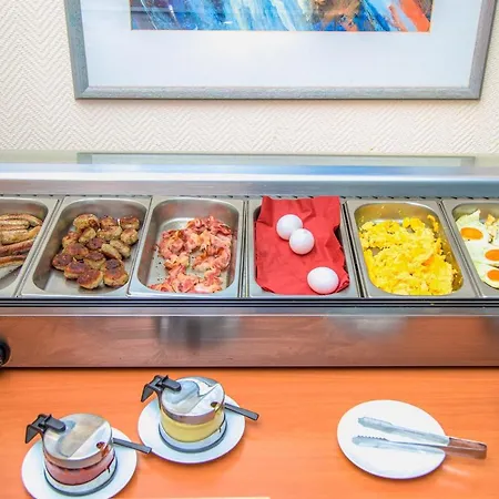 Hotel Opal 3*