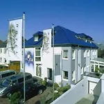 Opal 3* Laatzen