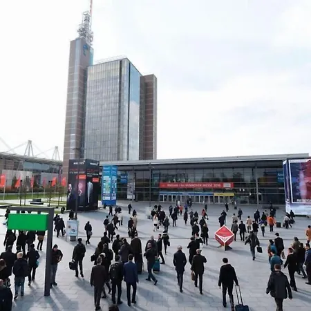 奥派酒店 3* 拉岑