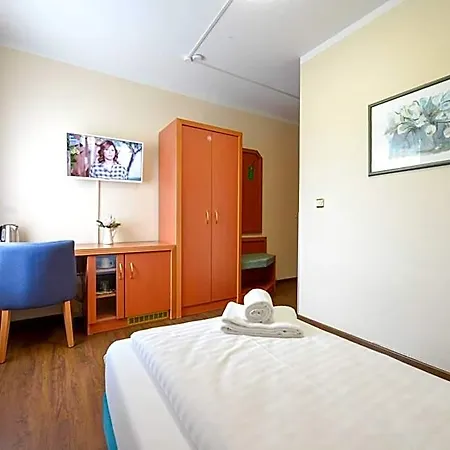 Hotel Opal 3*
