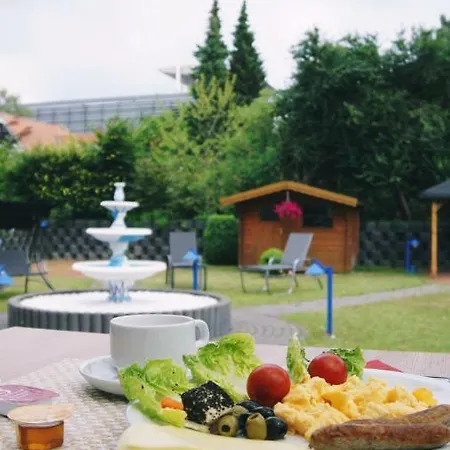 Hotel Opal 3*