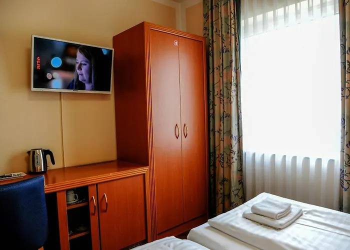 奥派酒店 3* 拉岑